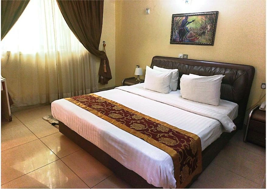 Jobyco Hotel Family Room Image