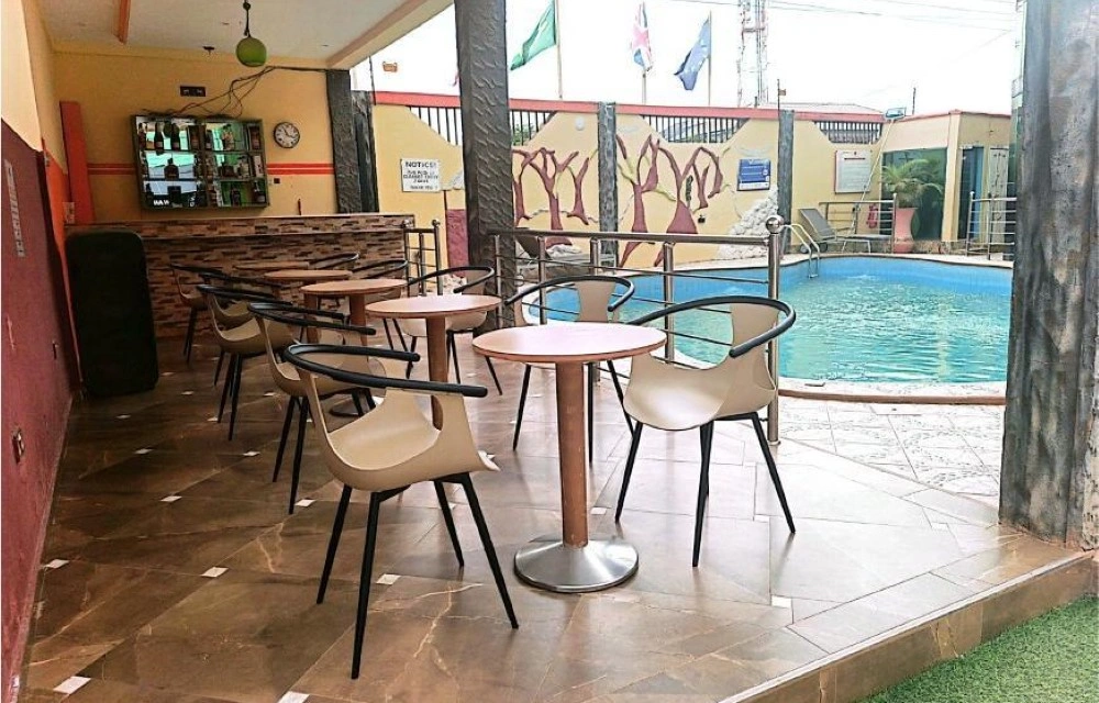 Jobyco Hotel The Perfect Blend: How Hotels Are Redefining Business and Leisure Travel Image